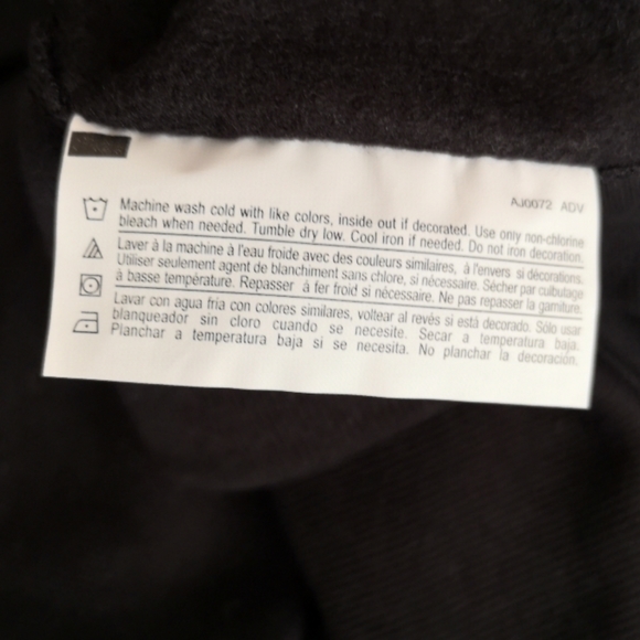 Just My Size 1X (16W) Christmas Sweatshirt NWOT - Picture 6 of 6